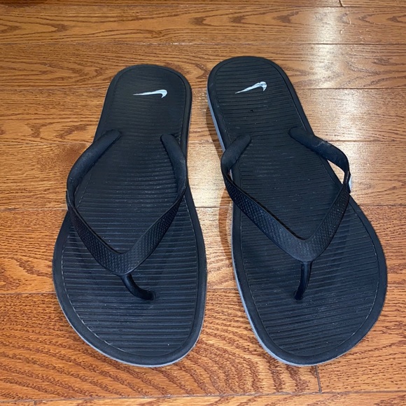 Nike Other - Men’s Nike flip-flops